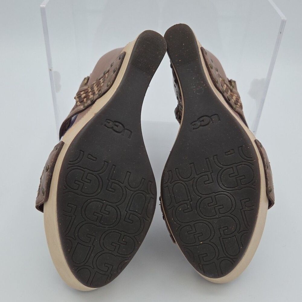 UGG ASSIA CHOCOLATE LEATHER STRAPPY WEDGE HEELS, WOMEN US 7.5/ EUR 38.5 - Picture 10 of 11